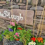 ベッド・アンド・ブレックファスト The Plough 3*