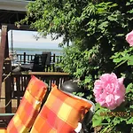 B&B The Plough