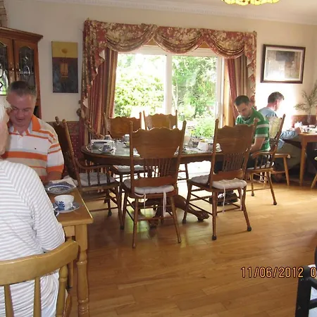 The Plough Alojamento de Acomodação e Pequeno-almoço