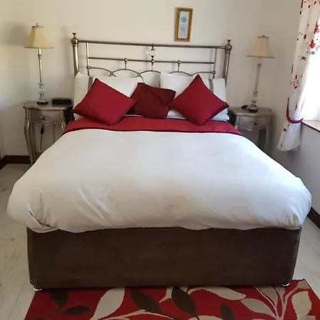 The Plough Bed and breakfast 3*